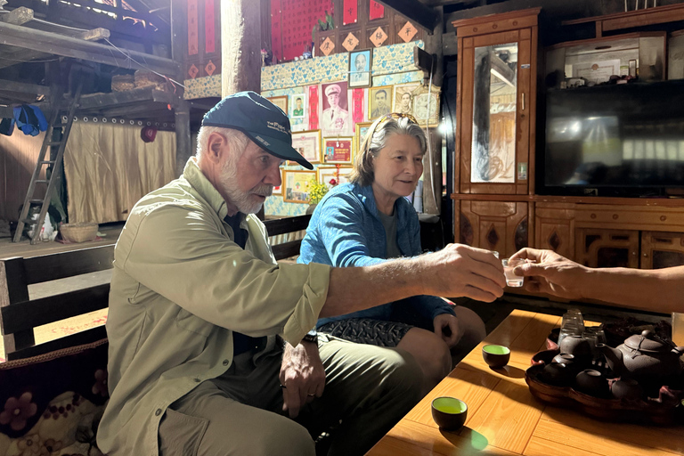 从河内出发：3日游览高平的亮点。从河内出发：3天高平精华游。