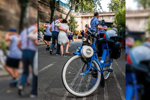 Tour privato della Parigi intellettuale con biciclette francesi d'epoca