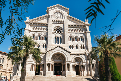 Vanuit Nice: halve dagtocht naar Eze, Monaco & Monte-CarloVertrek in de ochtend