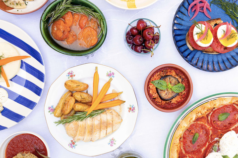 Bordeaux: Market Tour and Cooking Class with Local Chef