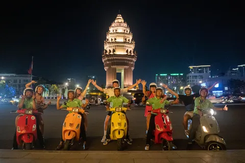 Tour serale in Vespa di Phnom Penh