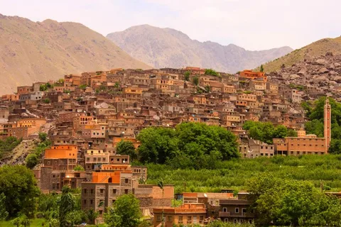 Marrakech: Atlas Mountains & Valleys Waterfall Hike w/ Lunch
