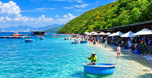 Nha Trang VIP 3-Island Tour with Lunch & Speedboat