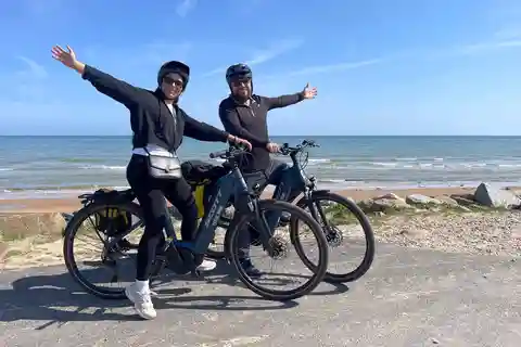 Omaha Beach : visite guidée en vélo électrique