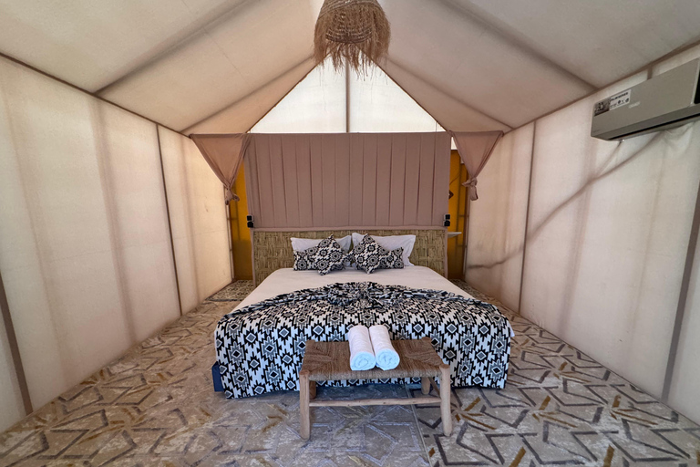 Marrakech: Overnight in Agafay Desert with Dinner & Campfire From Marrakech: Agafay Overnight with Dinner, Fire & Music