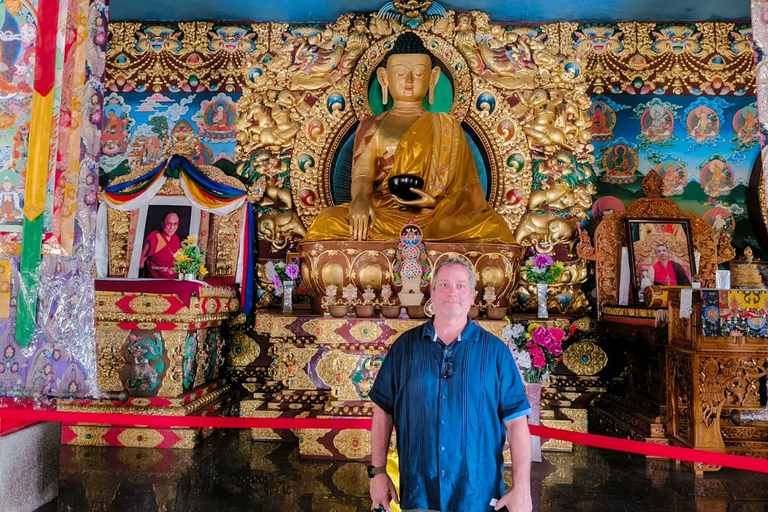 Wycieczka z Bangalore do buddyjskiego klasztoru i wodospadów Shivanasamudram