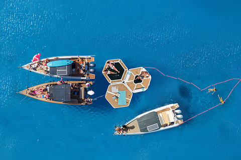 Ayia Napa/Protaras: Yacht Tour to Turtle Bay and Blue Lagoon Make your own way to the yachts