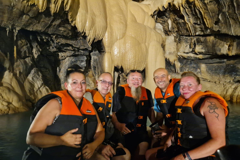Antalya/Side:Altinbesik Cave Boat Tour with Lunch & Transfer Antalya: Altinbesik Cave Boat Tour with Lunch & Transfer