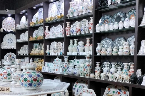 Agra: Half-Day Guided Shopping Tour With Car+Guide & Tuk-Tuk