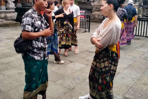Bali: Tirta Empul Holy Spring Ritual for First-Time Visitors
