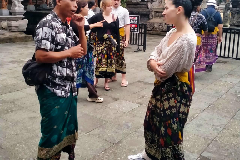 Bali: Tirta Empul Holy Spring Ritual for First-Time Visitors