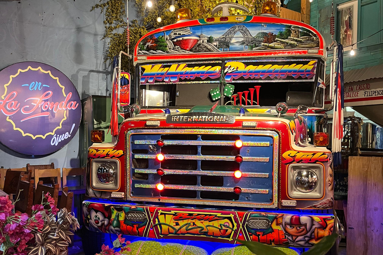 Panama City: esperienza nei bar locali — Notti a Casco ViejoPanama City: esperienza nei bar locali — notti a Casco Viejo