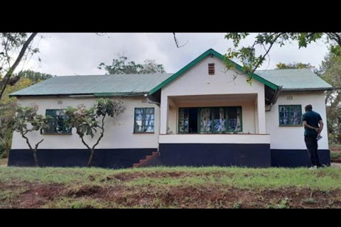 Nairobi: Kenyatta House and City Hall Tour with Pickup