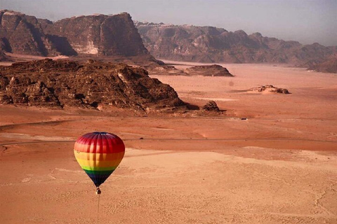 Amman - Petra - Wadi Rum GanztagesausflugAmman-Petra-Wadi Rum Ganztagesausflug Minibus 10 pax