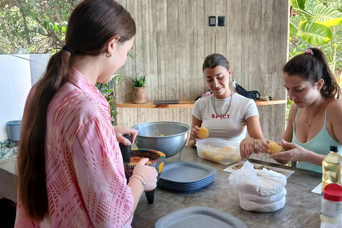 Puerto Escondido: Mexican Cooking Class, enjoy mexican food