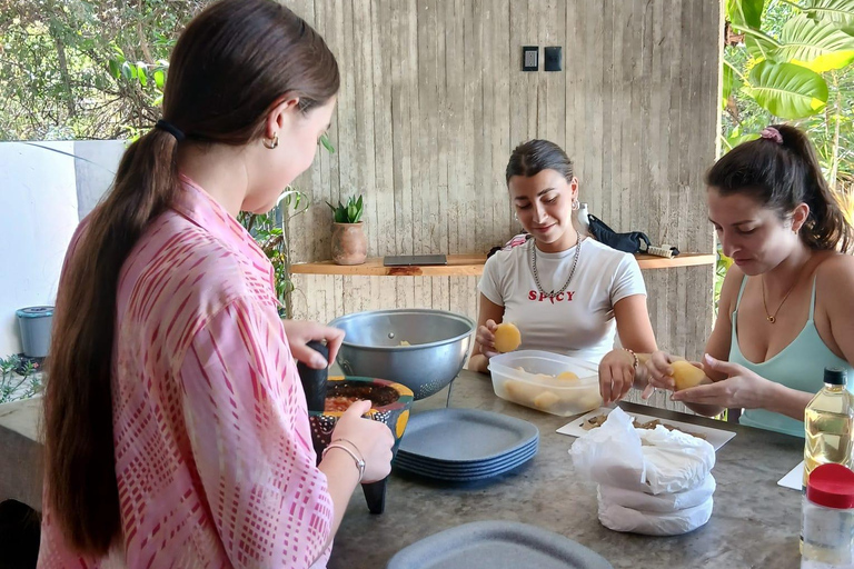 Puerto Escondido: Mexican Cooking Class, enjoy mexican food