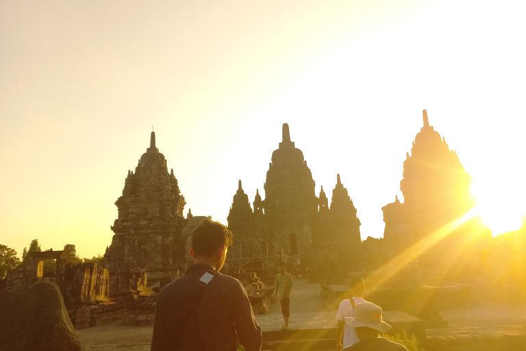 Borobudur Prambanan Tempel hele dagBorobudur - Prambanan Tempel Tour