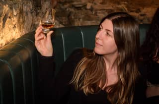 Edinburgh: Tour durch die unterirdischen Gewölbe mit Whisky oder Gin