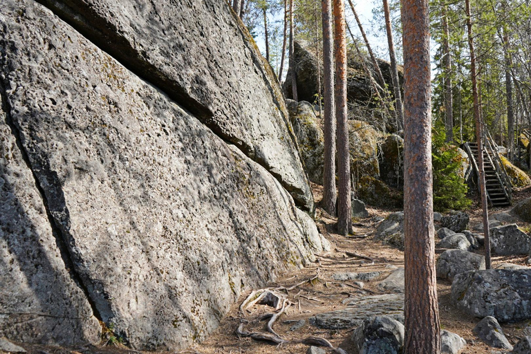 Rovaniemi: Sukulanrakka & Devil's Churns Tour