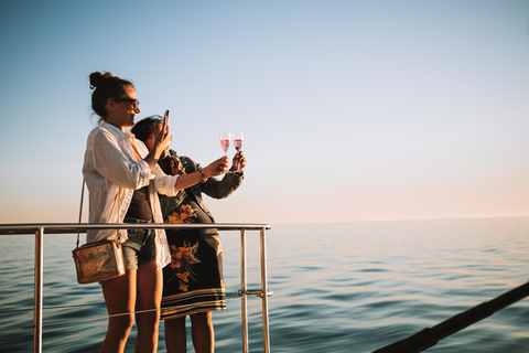 Grau-du-Roi: Sunset Tapas & Live Music Cruise Tour Grau-du-Roi: Sunset tapas dinner cruise tour with live music