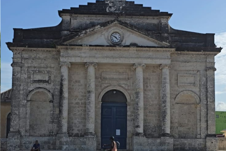 Guadeloupe: Balade pour découvrir le Moule à vélo électrique
