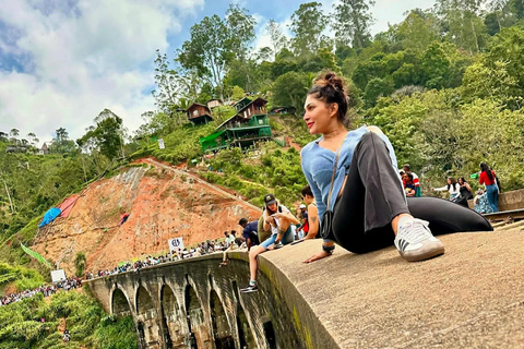 Kandy To Nanuoya Drop Tour & Morning 9.00 Ella Train Ride Kandy To Nanuoya Drop By Car & Morning Ella Train Ride 02
