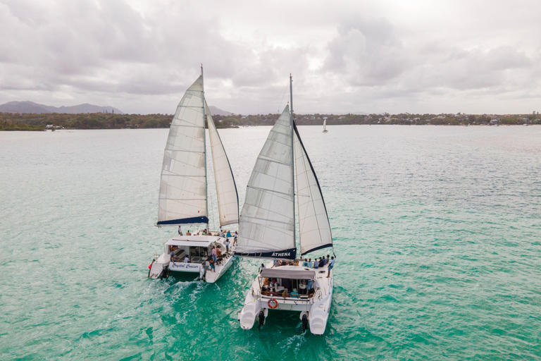 Catamaran Trip to Ile aux Cerfs with BBQ Lunch