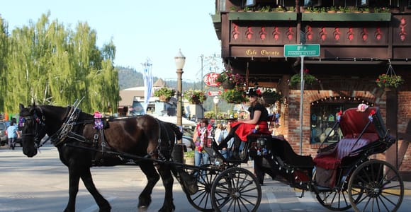 Von Seattle aus: Tagesausflug durch die Kaskaden nach Leavenworth