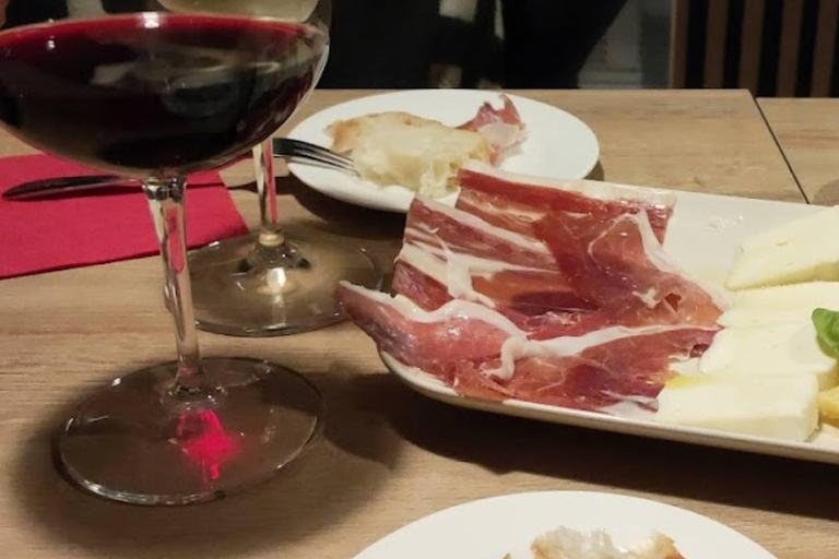 Olive Park Self Drive - Öl-, Wein- und LebensmittelverkostungOlivenmühlentour, Öl, Wein &amp; Essen erleben - Selbstfahrer