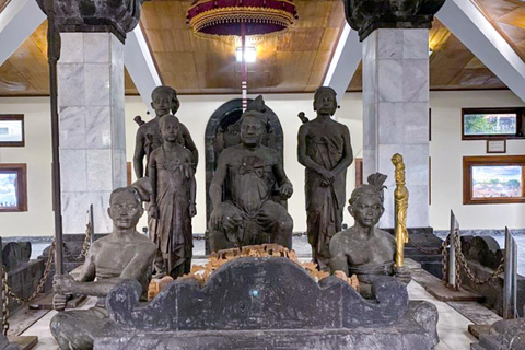 بالي: جولة في الجداريات التاريخية وحديقة الجنيات ومعبد كهف الخفافيش