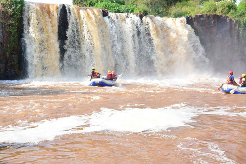 Nairobi:Viagem de 1 dia de rafting em águas brancas no rio Sagana com almoço