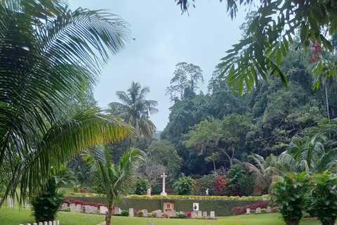 The Best Kandy Tuk-Tuk city Tour with a Professional Guide