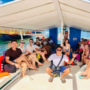 Tri island tour: Naked Island, Daku Island and Guyman Island