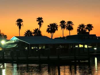 Daytona Beach: Sunrise Cruise on the Atlantic Ocean