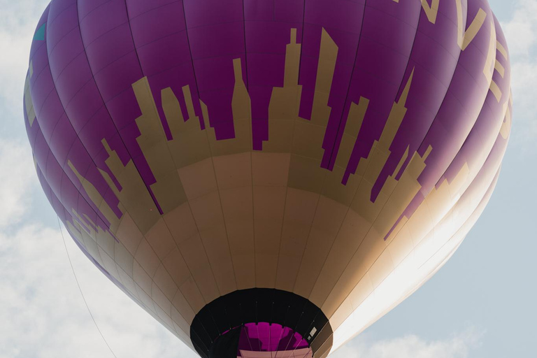 Trakai Hot Air Balloon Flight with Champagne & Small Gifts