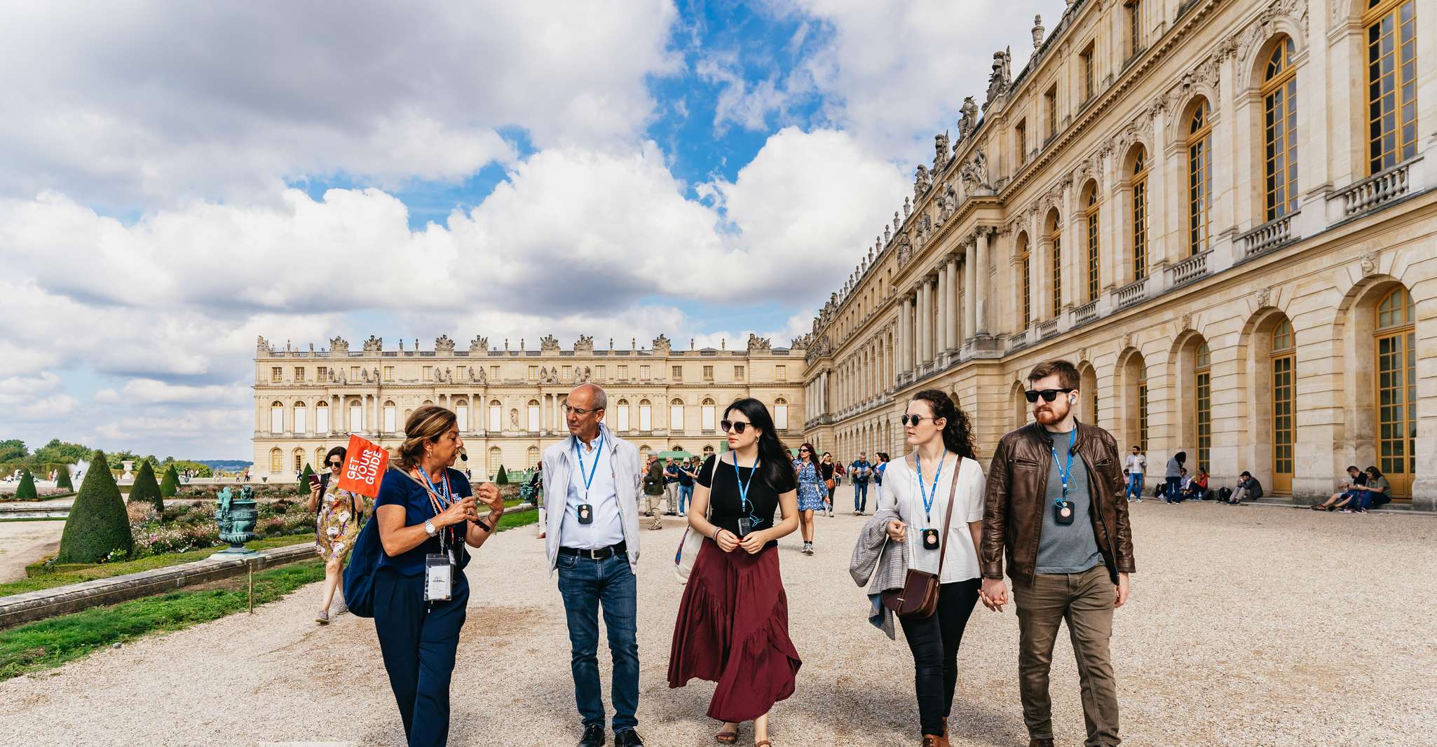 Versailles, Skip-the-Line Tour of Palace with Gardens Access - Housity