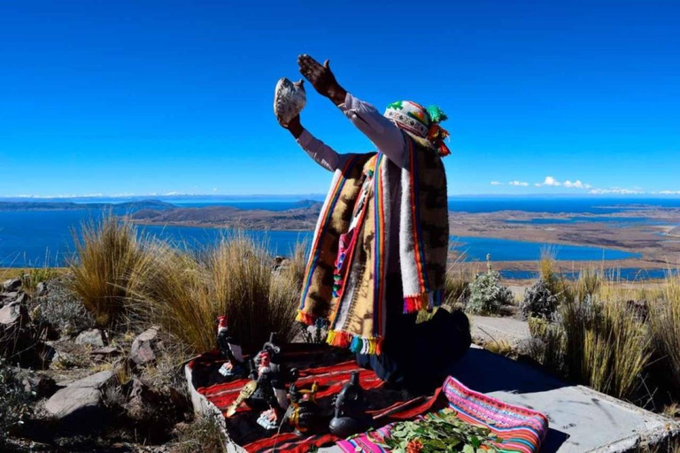 Puno : Excursion d&#039;une journée à Chucuito, Aramu Muru et Juli