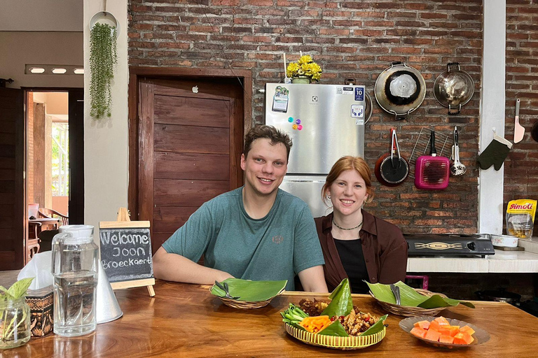 Yogyakarta: clase de cocina con visita al mercado y servicio de recogida del hotelClase de cocina con servicio de recogida del hotel