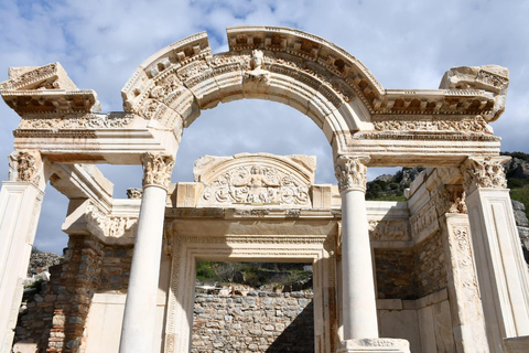 Tour giornaliero di Efeso e Pamukkale da Istanbul con volo di andata e ritorno