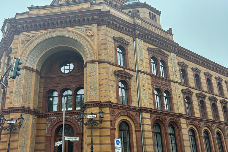 Alternative Tour durch Berlin auf Englisch