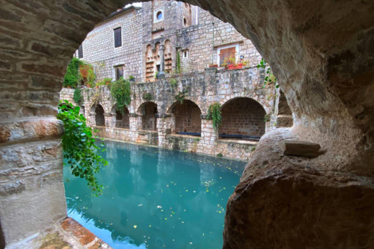 Split: Blue Cave, Green Cave & 5 Islands Boat Adventure Tour Split: Blue, Green Cave, 5 islands, Blue Lagoon, lunch - req