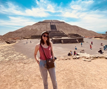 Teotihuacan & Basilica of Guadalupe with Tickets and Meals.