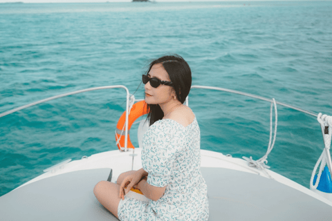 Dżakarta: prywatny rejs jachtem po 4 wyspach z nurkowaniem z rurką8-godzinna prywatna wycieczka jachtem (do 12 osób)