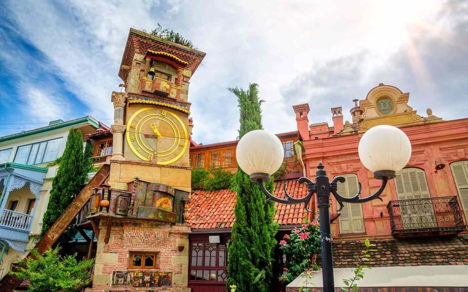 Descubre los encantos de la cautivadora Tiflis GetYourGuide