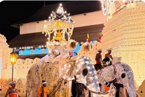 Kandy Evening City Tour & Dance Show Reservations by Tuk-Tuk Kandy evening tour