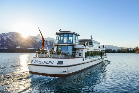 Interlaken: Pase de un día en barco por el lago de Thun y el lago de BrienzMedia tarifa en 2ª clase