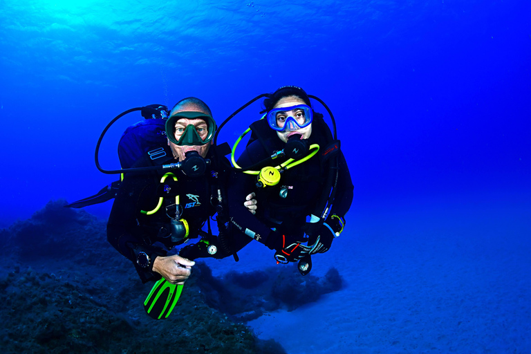Caniço: Scuba Diving Experience for Beginners Ocean Experience
