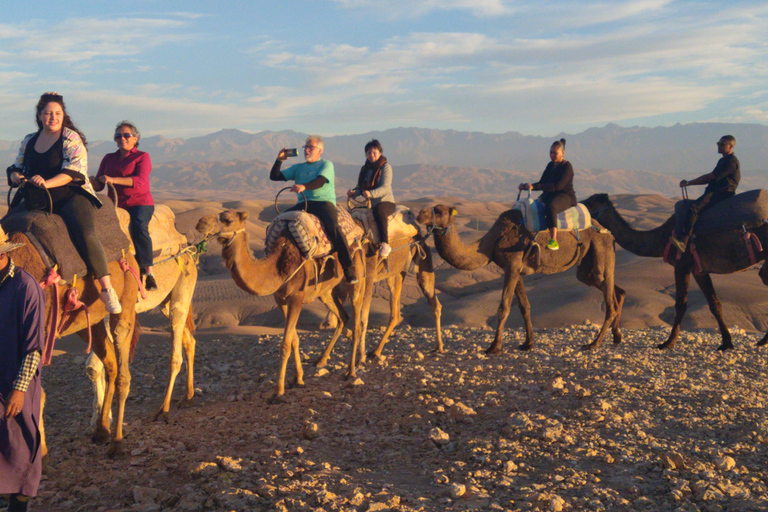 Marrakech: Deserto de Agafay, passeio de camelo e jantar berbere