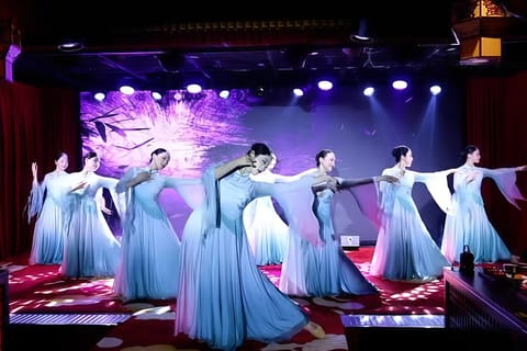 Beijing: Ming Dynasty Banquet with Show and Costume