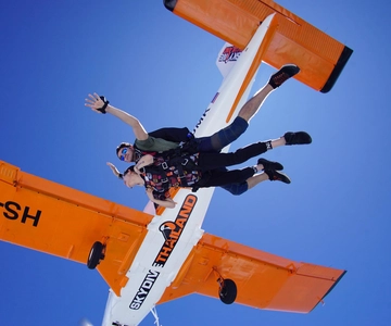 A Tailândia: Skydive Tailândia a partir de Banguecoque